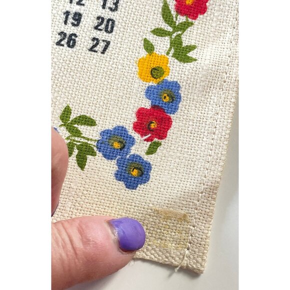 Vintage 1980 calendar tea towel, birth year dishcloth, "Happiness is..." - Picture 7 of 9